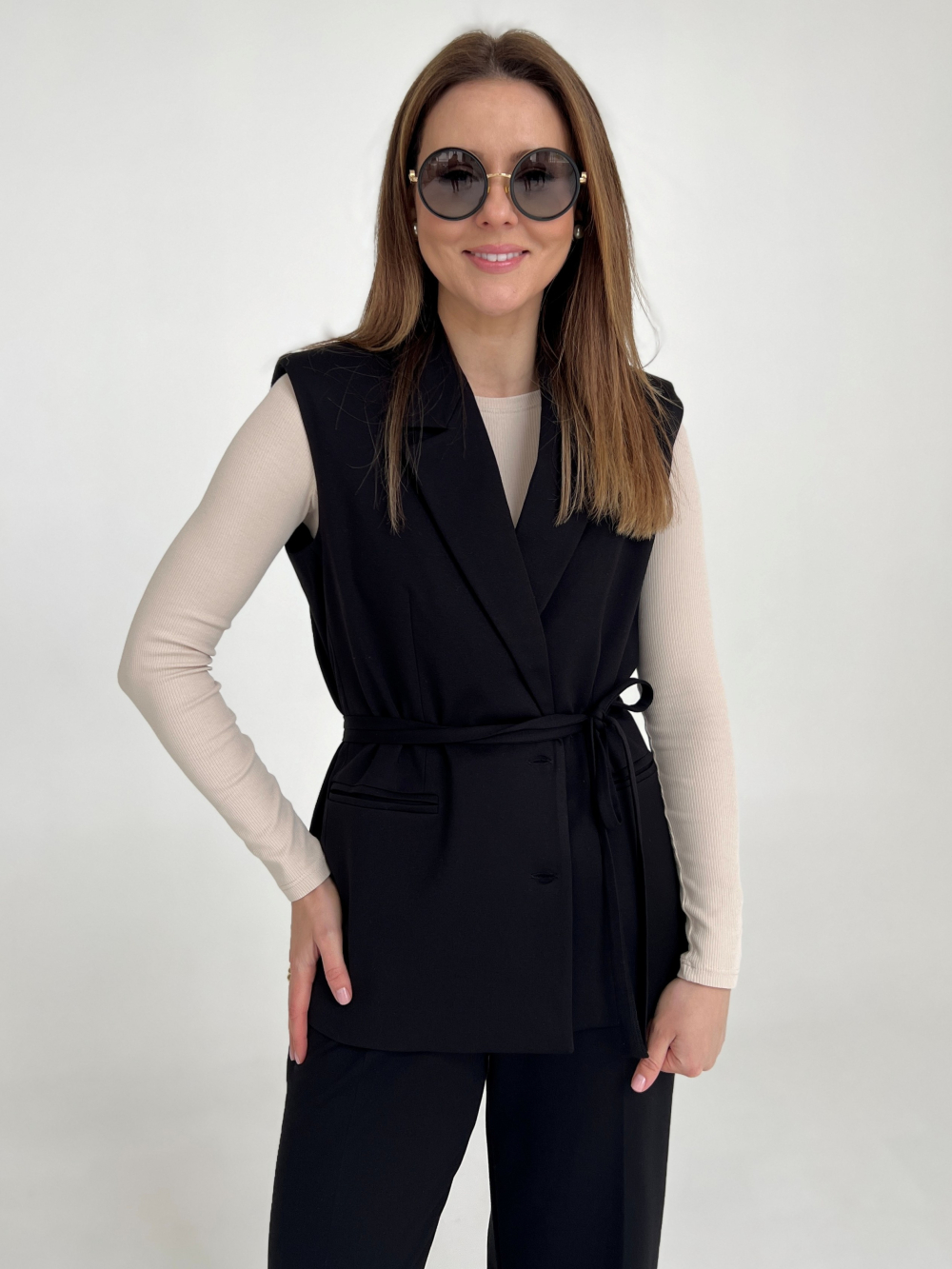 Kamizelka Bella czarna