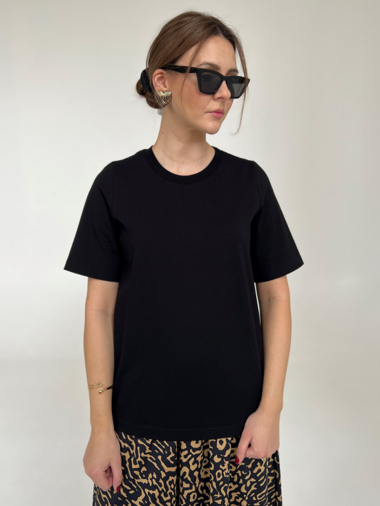 T-shirt Tola czarny